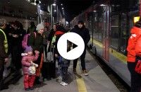 [WIDEO] Pociąg z Łodzi zabrał ukraińskich uchodźców