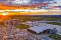 Rośnie liczba pasażerów korzystających z lotniska w Jasionce